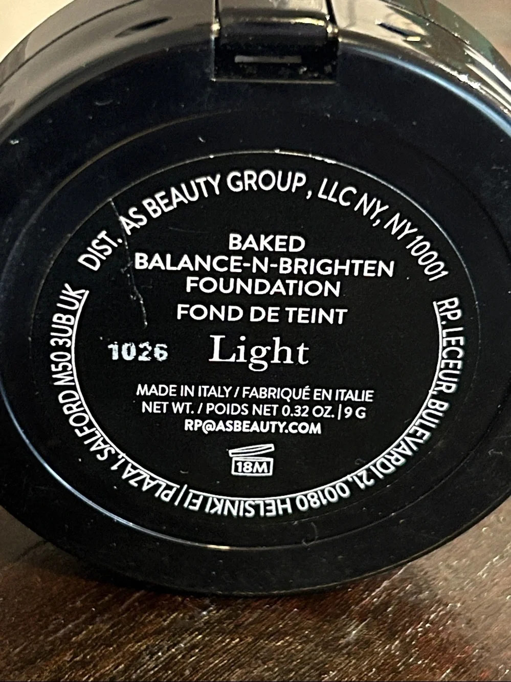 Laura Geller Baked Balance n Brighten Color Correcting Foundation